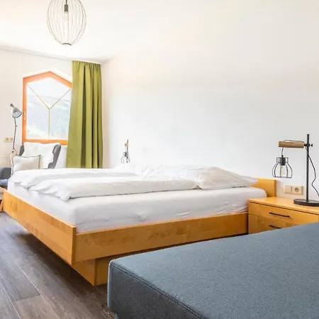 弗利恩拉赫雷托夫酒店 3* 费尔兹姆斯